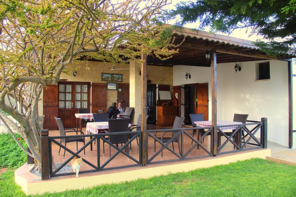 Villa Lembos Rizokarpaso Exteriör bild