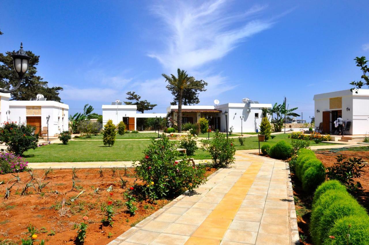 Villa Lembos Rizokarpaso Exteriör bild